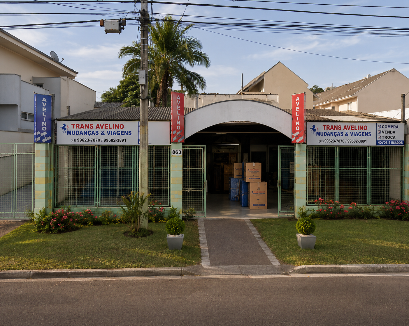 Sede da TransAvelino Mudanças no bairro Santa Felicidade, Curitiba Rua João Reffo, 863, PR